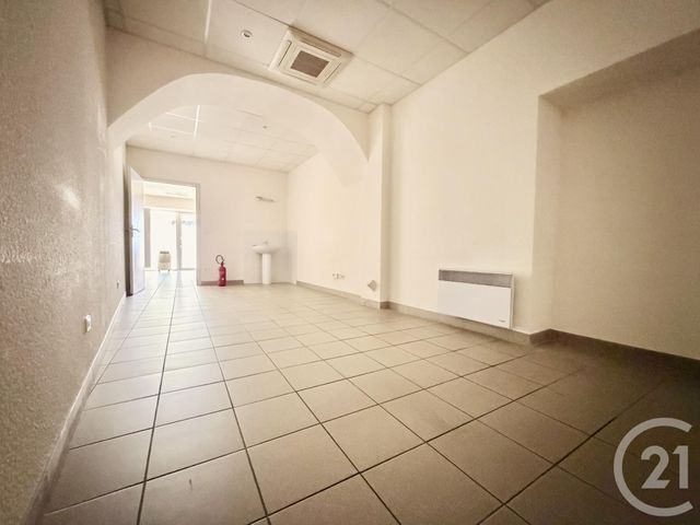 Local commercial à louer - 40.7 m2 - 01 - Ain