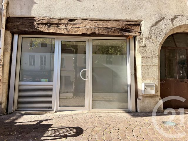 Local commercial à louer - 40.7 m2 - 01 - Ain