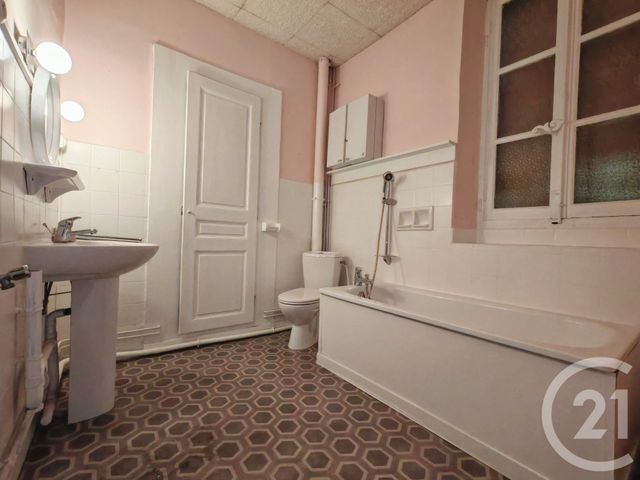 Appartement T3 &agrave; vendre - 3 pi&egrave;ces - 93,38 m2 - Belley - 01 - RHONE-ALPES