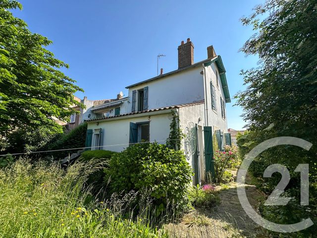 maison - LES SABLES D OLONNE - 85