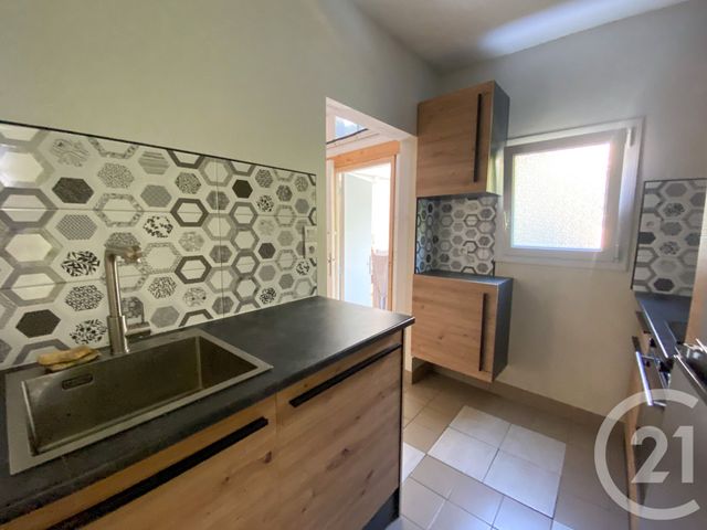 Appartement T3 &agrave; vendre - 3 pi&egrave;ces - 76,23 m2 - Les Sables D Olonne - 85 - PAYS-DE-LOIRE