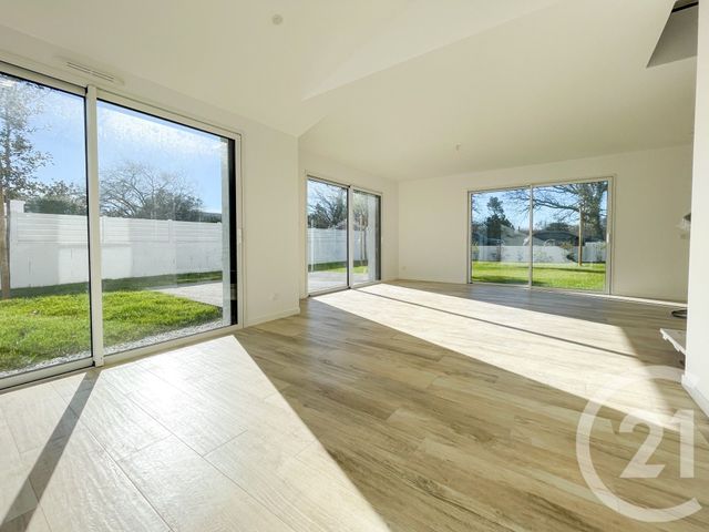 Maison à vendre - 5 pièces - 119,70 m2 - Olonne Sur Mer - 85 - PAYS-DE-LOIRE