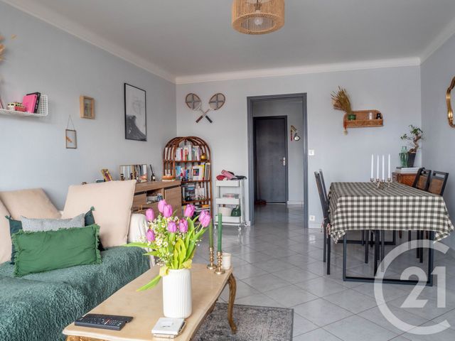 Appartement T3 à vendre - 3 pièces - 65,16 m2 - Les Sables D Olonne - 85 - PAYS-DE-LOIRE