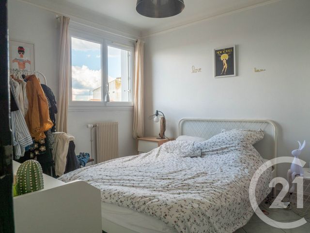 Appartement T3 à vendre - 3 pièces - 65,16 m2 - Les Sables D Olonne - 85 - PAYS-DE-LOIRE