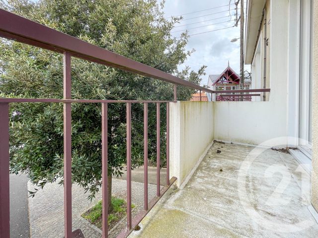 Appartement F3 à vendre - 3 pièces - 56,45 m2 - Les Sables D Olonne - 85 - PAYS-DE-LOIRE