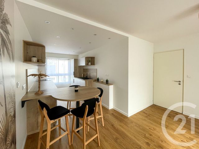 Appartement F5 à vendre - 4 pièces - 86,80 m2 - Les Sables D Olonne - 85 - PAYS-DE-LOIRE