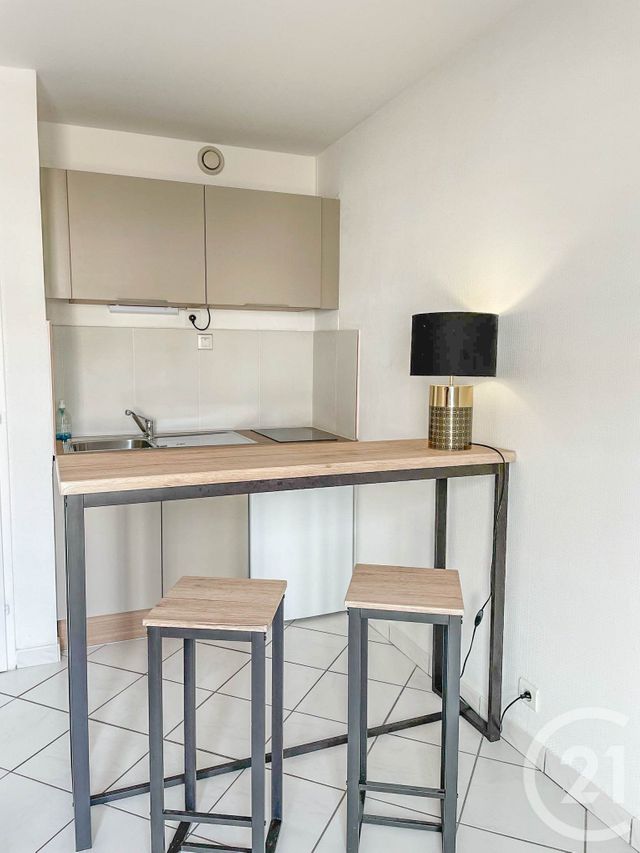 Appartement Studio &agrave; vendre - 1 pi&egrave;ce - 17,50 m2 - Les Sables D Olonne - 85 - PAYS-DE-LOIRE