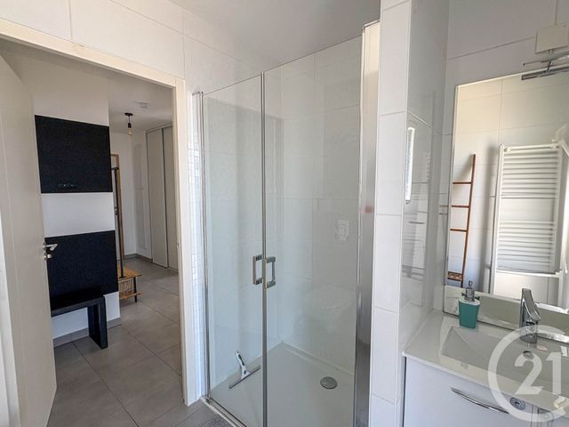 Appartement T3 &agrave; vendre - 3 pi&egrave;ces - 66,22 m2 - Les Sables D Olonne - 85 - PAYS-DE-LOIRE