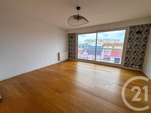 Appartement T3 &agrave; vendre - 3 pi&egrave;ces - 58,02 m2 - Les Sables D Olonne - 85 - PAYS-DE-LOIRE