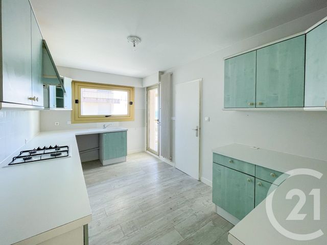 Appartement F5 &agrave; vendre - 5 pi&egrave;ces - 119,78 m2 - Les Sables D Olonne - 85 - PAYS-DE-LOIRE