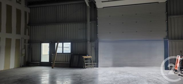 Local commercial à louer - 215.0 m2 - 85 - Vendee