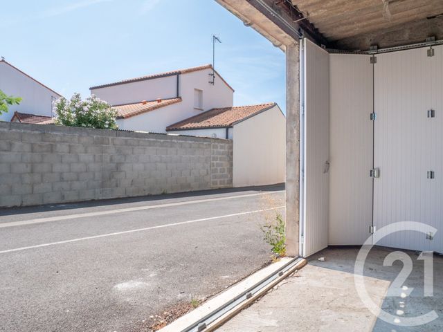 Parking &agrave; vendre - 30 m2 - Chateau D Olonne - 85 - PAYS-DE-LOIRE
