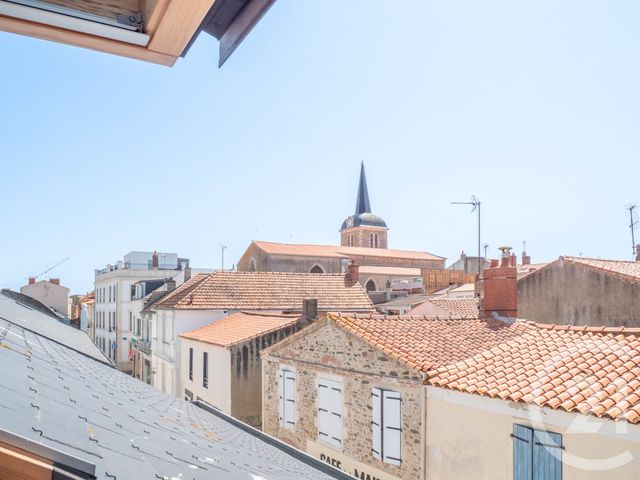 Appartement T4 &agrave; vendre - 4 pi&egrave;ces - 80,55 m2 - Les Sables D Olonne - 85 - PAYS-DE-LOIRE