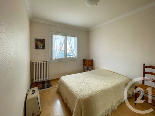 Appartement F4 &agrave; vendre - 4 pi&egrave;ces - 69,37 m2 - Les Sables D Olonne - 85 - PAYS-DE-LOIRE