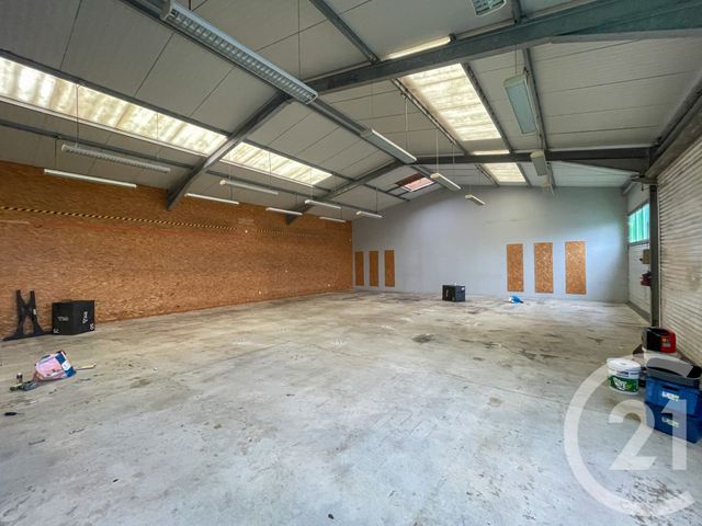 Parking &agrave; louer - 260 m2 - Chateau D Olonne - 85 - PAYS-DE-LOIRE