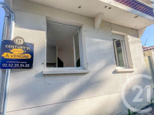 Appartement Studio &agrave; vendre - 1 pi&egrave;ce - 20,15 m2 - Les Sables D Olonne - 85 - PAYS-DE-LOIRE