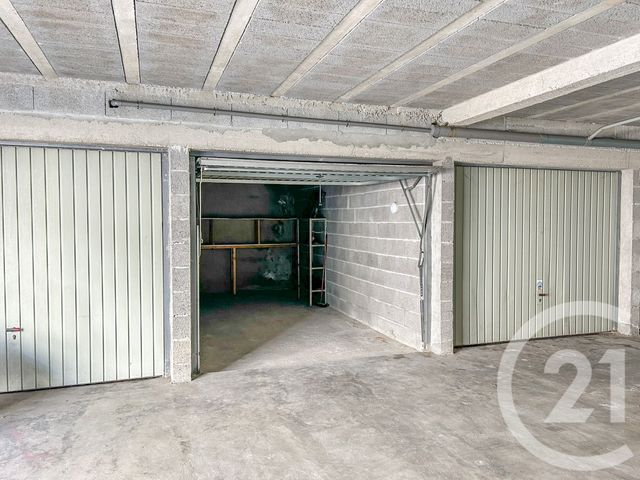 parking - LES SABLES D OLONNE - 85