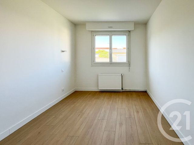 Appartement F4 &agrave; vendre - 4 pi&egrave;ces - 66,76 m2 - Les Sables D Olonne - 85 - PAYS-DE-LOIRE