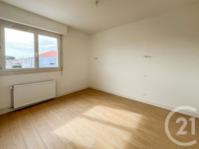 Appartement F4 &agrave; vendre - 4 pi&egrave;ces - 67,15 m2 - Les Sables D Olonne - 85 - PAYS-DE-LOIRE