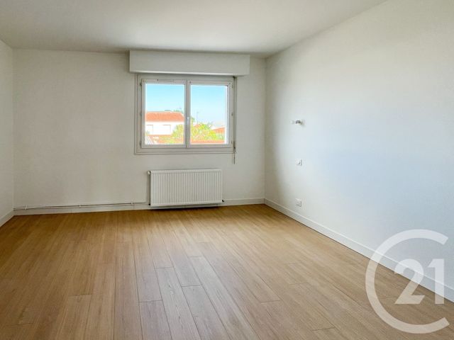 Appartement F4 &agrave; vendre - 4 pi&egrave;ces - 74,58 m2 - Les Sables D Olonne - 85 - PAYS-DE-LOIRE