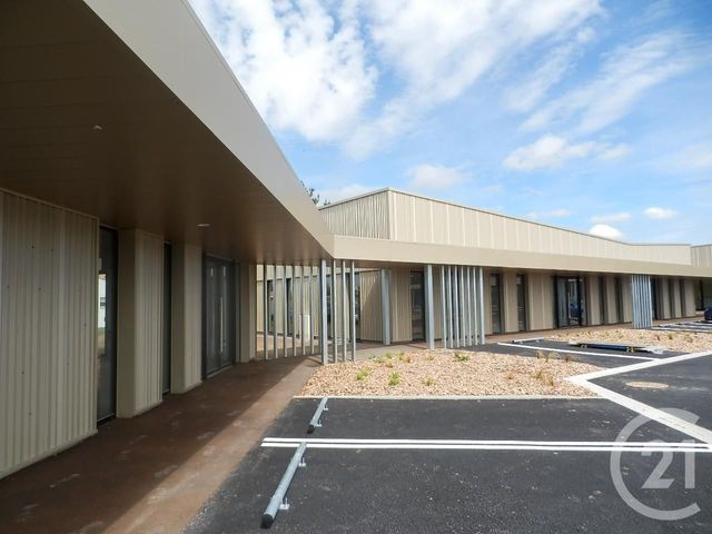 Local commercial à louer - 300.0 m2 - 85 - Vendee
