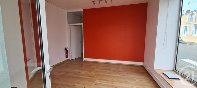 Local commercial à louer - 40.0 m2 - 85 - Vendee