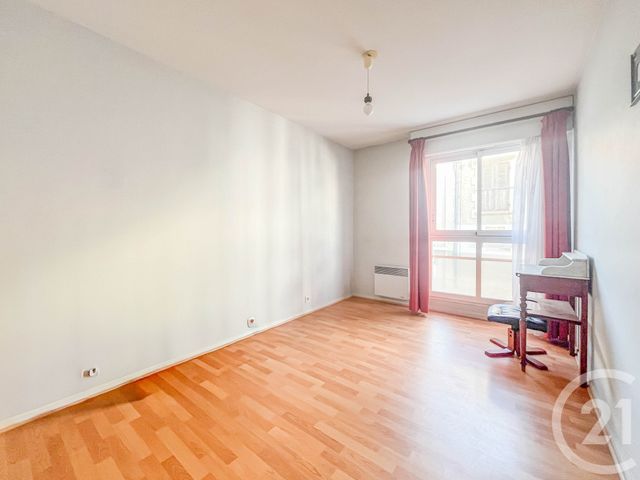 Appartement F3 &agrave; vendre - 3 pi&egrave;ces - 70,60 m2 - Les Sables D Olonne - 85 - PAYS-DE-LOIRE