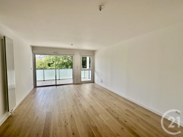 Appartement T4 &agrave; louer - 4 pi&egrave;ces - 76,44 m2 - Pornic - 44 - PAYS-DE-LOIRE