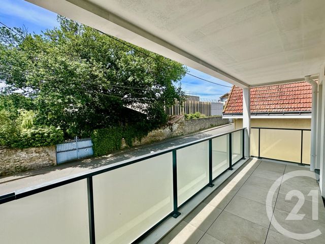 Appartement T4 &agrave; louer - 4 pi&egrave;ces - 76,44 m2 - Pornic - 44 - PAYS-DE-LOIRE