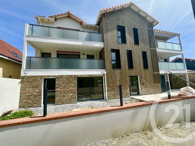 Appartement T3 &agrave; louer - 3 pi&egrave;ces - 60,64 m2 - Pornic - 44 - PAYS-DE-LOIRE