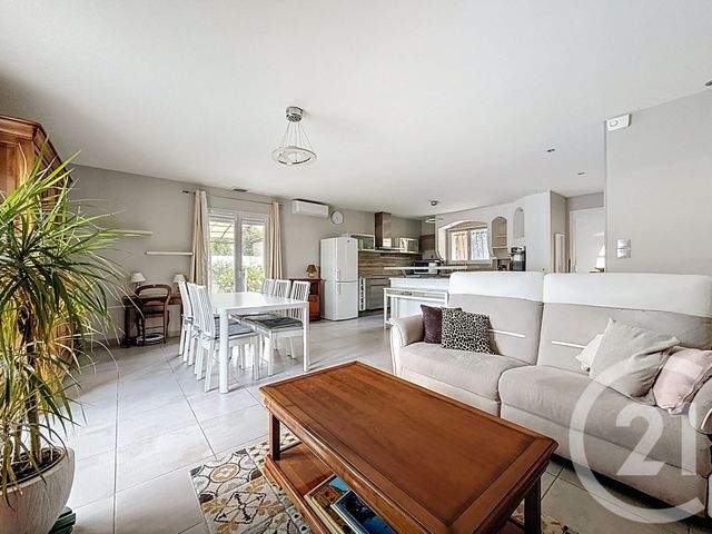 Maison à vendre - 5 pièces - 98,73 m2 - Gigean - 34 - LANGUEDOC-ROUSSILLON