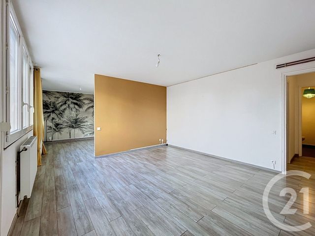 Appartement 4 pièces 91 m² · à Frontignan · 90,7 m² · 210 000 €