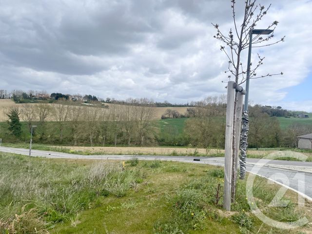 terrain - L ISLE JOURDAIN - 32