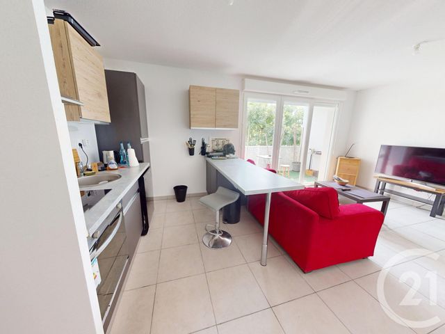 Appartement F2 &agrave; louer - 2 pi&egrave;ces - 40 m2 - Roques - 31 - MIDI-PYRENEES