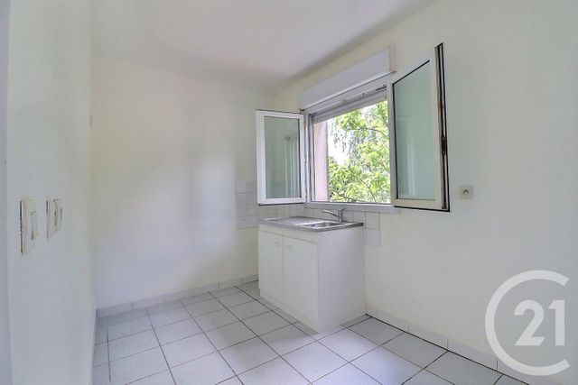 Appartement Studio &agrave; vendre - 1 pi&egrave;ce - 25,81 m2 - Tremblay En France - 93 - ILE-DE-FRANCE