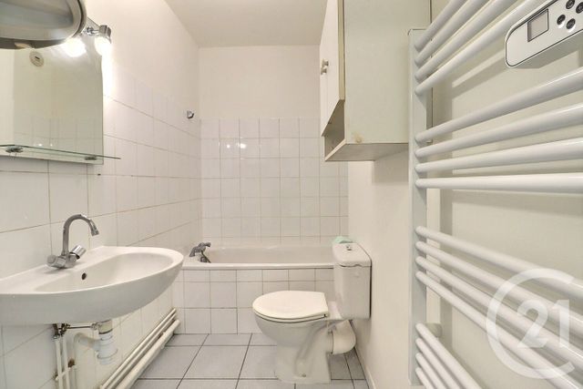 Appartement Studio &agrave; vendre - 1 pi&egrave;ce - 25,81 m2 - Tremblay En France - 93 - ILE-DE-FRANCE