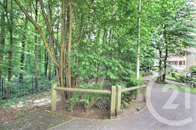 Appartement F5 à vendre - 5 pièces - 90,36 m2 - Tremblay En France - 93 - ILE-DE-FRANCE