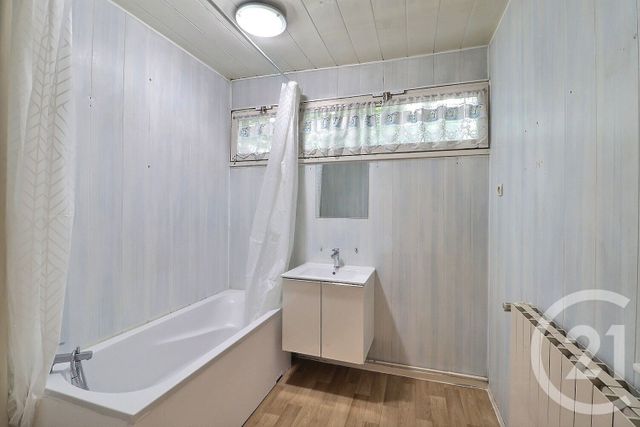 Appartement F5 à vendre - 5 pièces - 90,36 m2 - Tremblay En France - 93 - ILE-DE-FRANCE