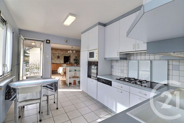 Maison à vendre - 8 pièces - 213 m2 - Vaujours - 93 - ILE-DE-FRANCE