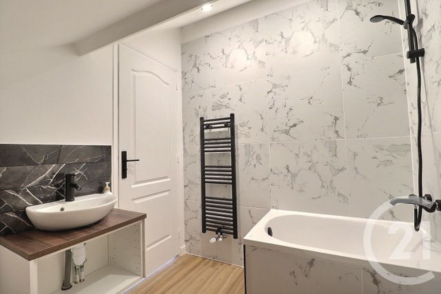 Maison à vendre - 7 pièces - 165 m2 - Tremblay En France - 93 - ILE-DE-FRANCE