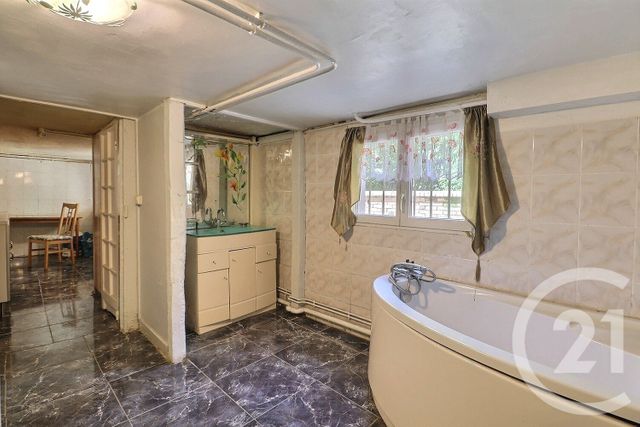 Maison à vendre - 4 pièces - 77,37 m2 - Tremblay En France - 93 - ILE-DE-FRANCE