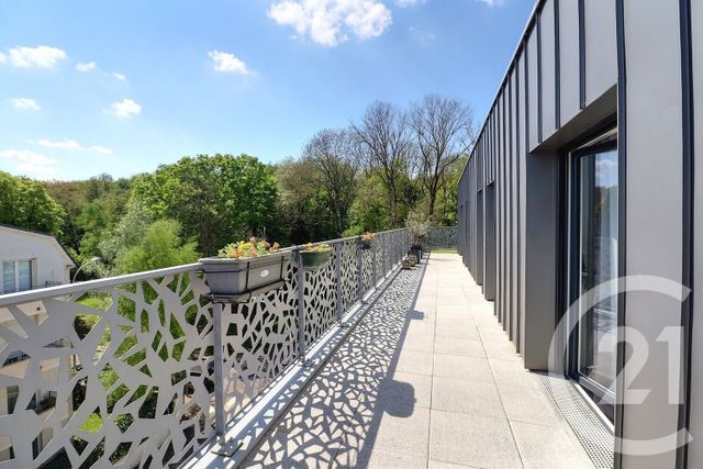 Appartement F4 à vendre - 5 pièces - 91,50 m2 - Villepinte - 93 - ILE-DE-FRANCE