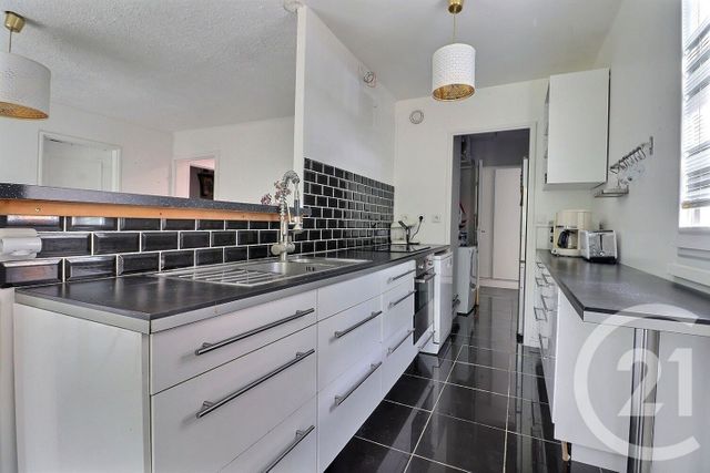 Appartement F4 &agrave; vendre - 4 pi&egrave;ces - 82,70 m2 - Tremblay En France - 93 - ILE-DE-FRANCE