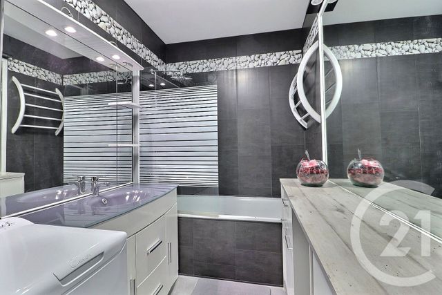 Appartement F4 &agrave; vendre - 4 pi&egrave;ces - 82,13 m2 - Villepinte - 93 - ILE-DE-FRANCE