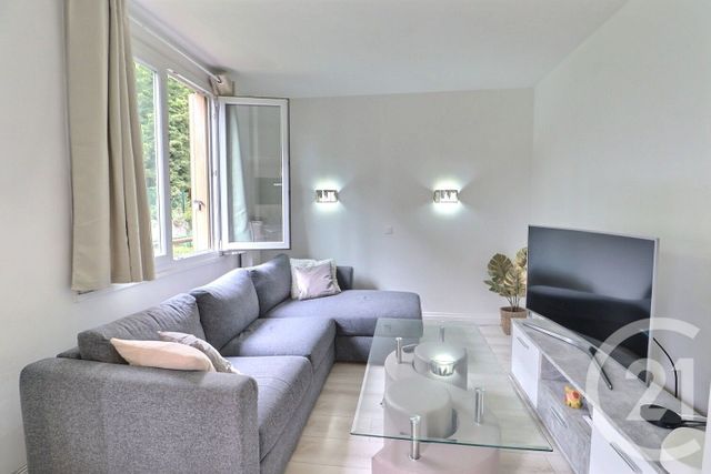 Appartement F3 à vendre - 3 pièces - 70,80 m2 - Villeparisis - 77 - ILE-DE-FRANCE
