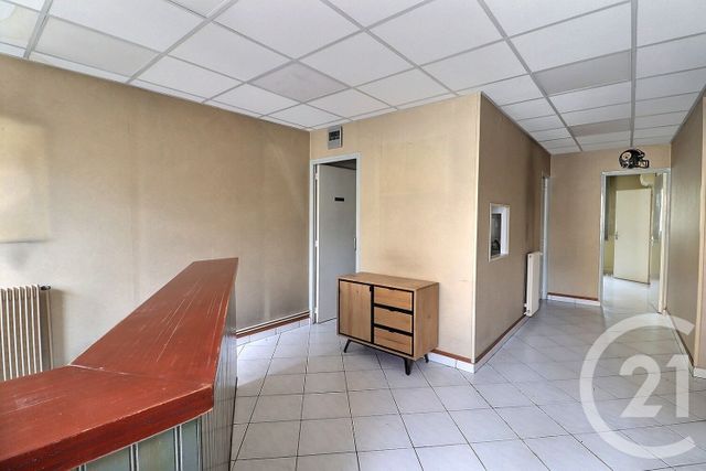 Appartement F4 à vendre VAUJOURS