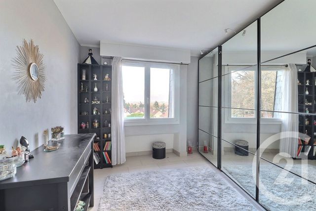 Appartement F5 &agrave; vendre - 5 pi&egrave;ces - 110,82 m2 - Vaujours - 93 - ILE-DE-FRANCE