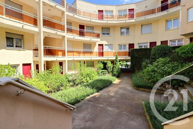 Appartement F5 &agrave; vendre - 5 pi&egrave;ces - 110,82 m2 - Vaujours - 93 - ILE-DE-FRANCE