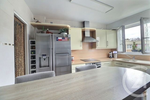 Appartement F5 &agrave; vendre - 5 pi&egrave;ces - 110,82 m2 - Vaujours - 93 - ILE-DE-FRANCE
