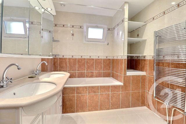 Maison à vendre - 6 pièces - 184,42 m2 - Vaujours - 93 - ILE-DE-FRANCE